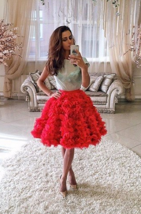 Красная юбка: с чем носить? Фото