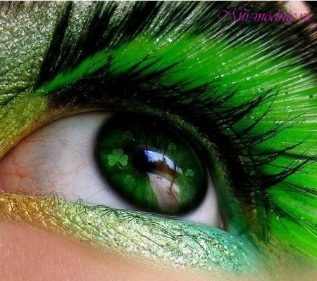 Макияж для зелёных глаз и тёмных волос фото пошагово 